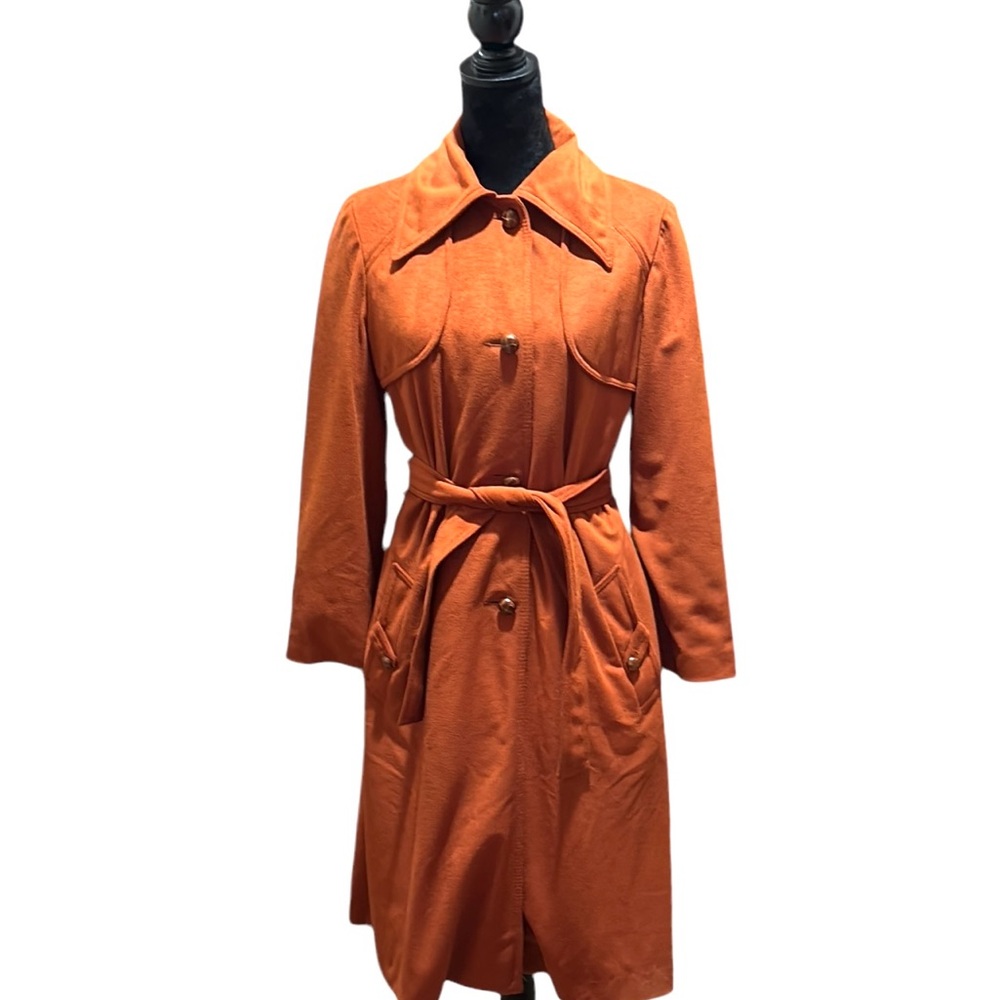 Vintage 1970’s Women’s Trench Coat